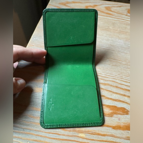 Louis Vuitton Epi Green Wallet - Picture 12 of 14